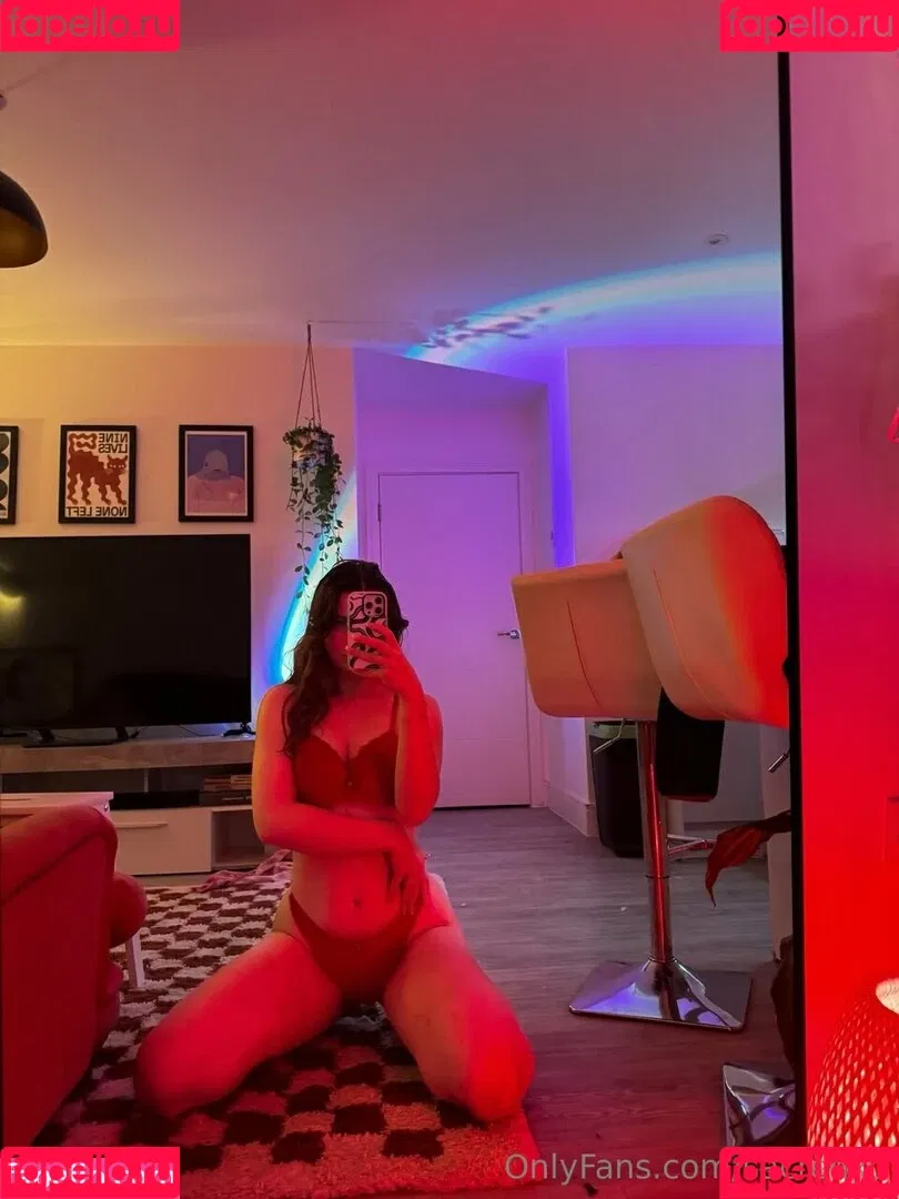 SacredXO Onlyfans Photo Gallery 