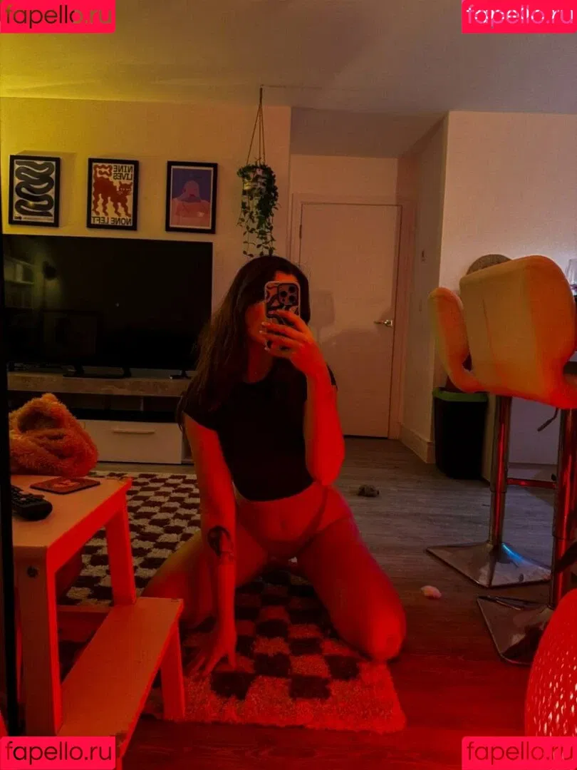 SacredXO Onlyfans Photo Gallery 