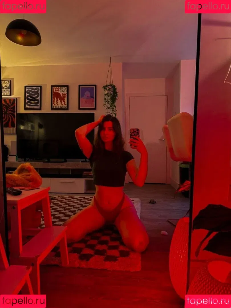 SacredXO Onlyfans Photo Gallery 