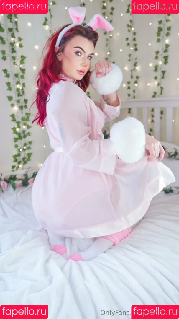 SacredXO Onlyfans Photo Gallery 