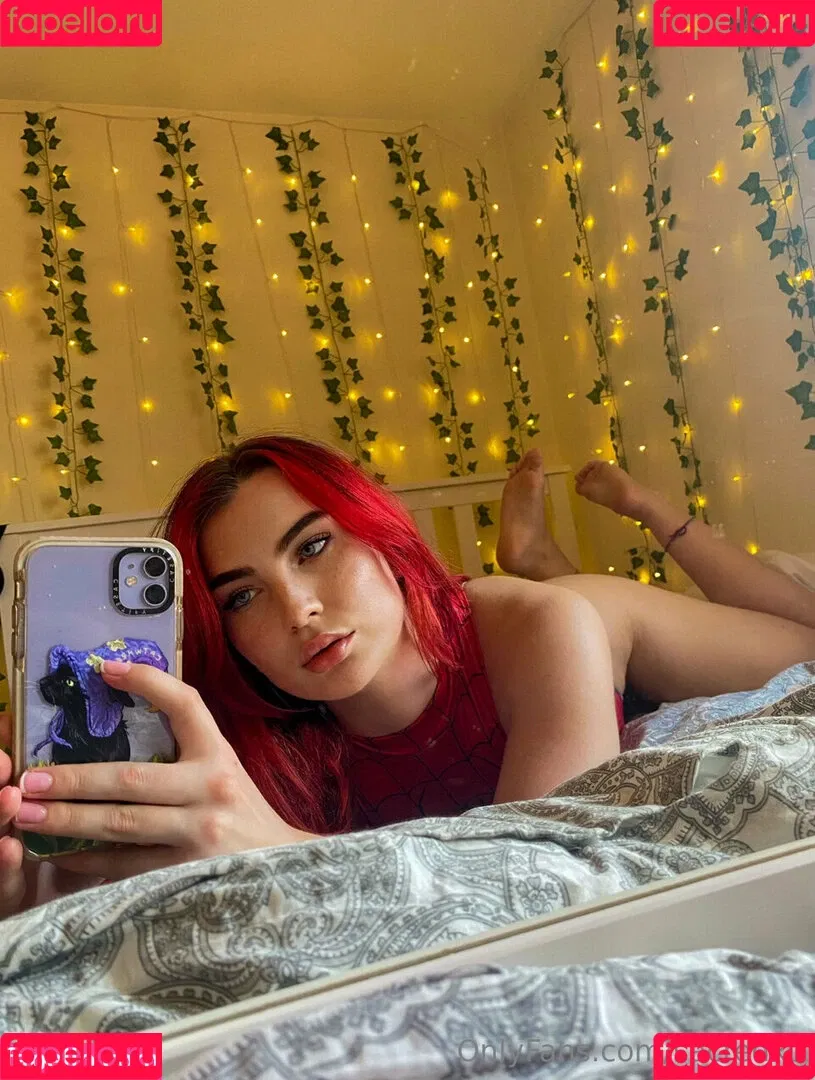 SacredXO Onlyfans Photo Gallery 
