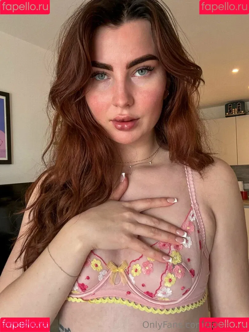 SacredXO Onlyfans Photo Gallery 