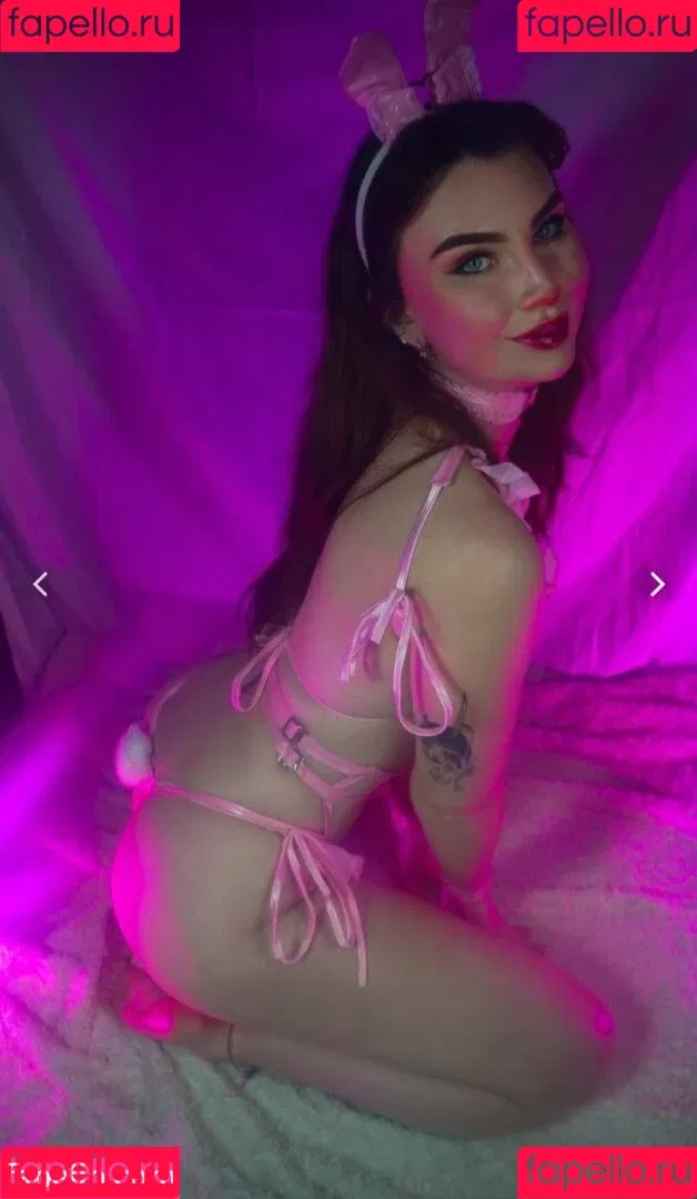 SacredXO Onlyfans Photo Gallery 