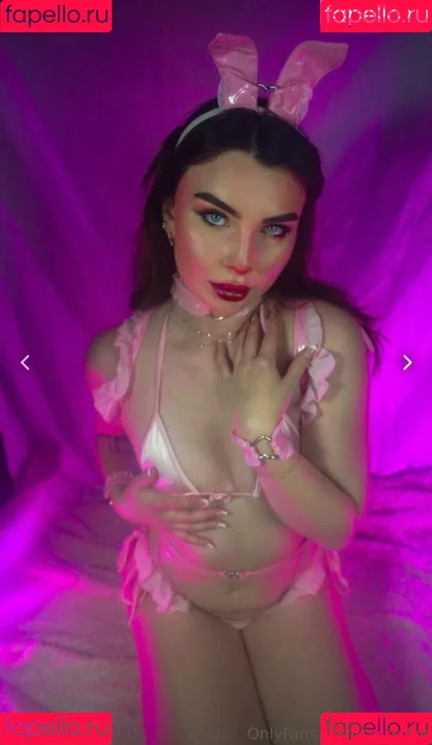 SacredXO Onlyfans Photo Gallery 