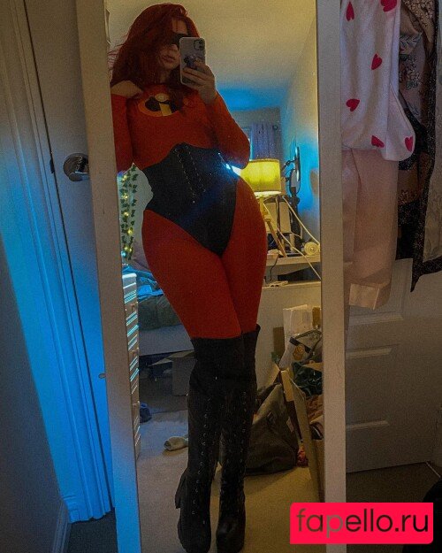 SacredXO Onlyfans Photo Gallery 