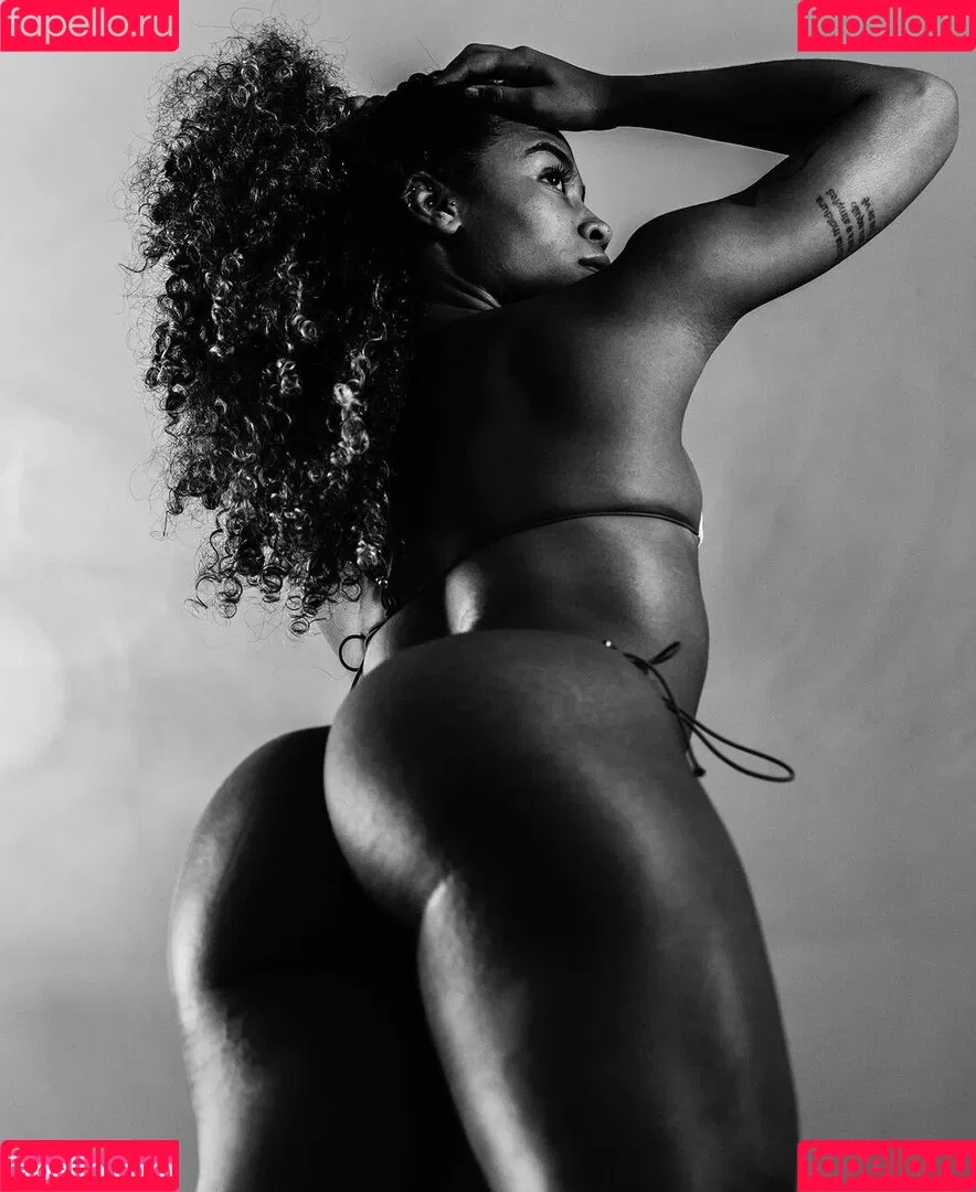 Luiza Vilela Onlyfans Photo Gallery 