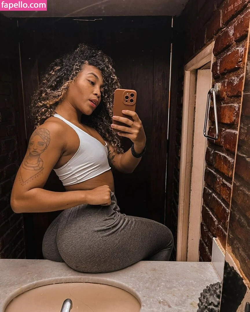 Luiza Vilela Onlyfans Photo Gallery 