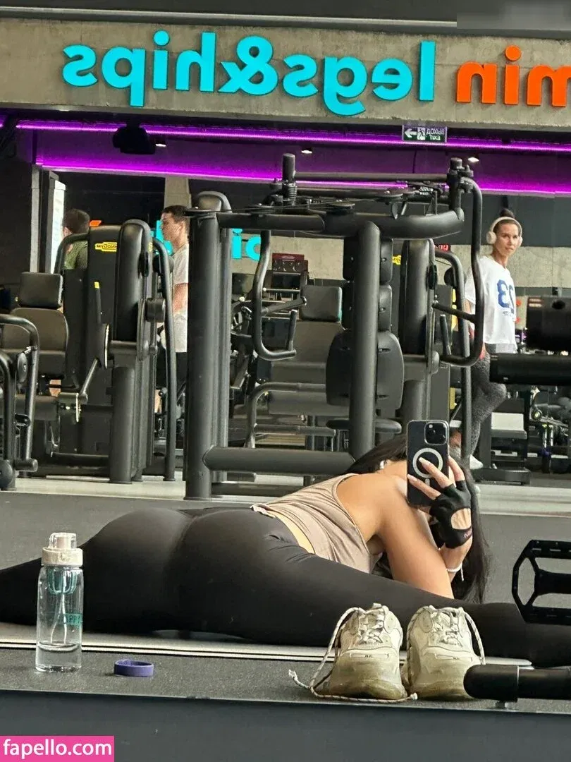 TEHb_Mara Onlyfans Photo Gallery 