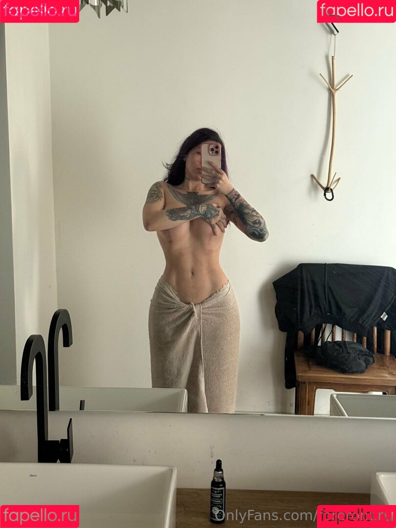 foreronury Onlyfans Photo Gallery 