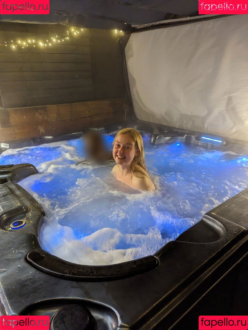 BeckyChase Onlyfans Photo Gallery 