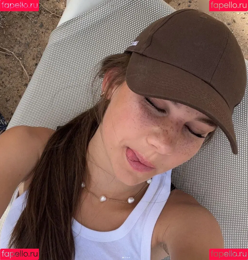 Laura Marie Soons Onlyfans Photo Gallery 