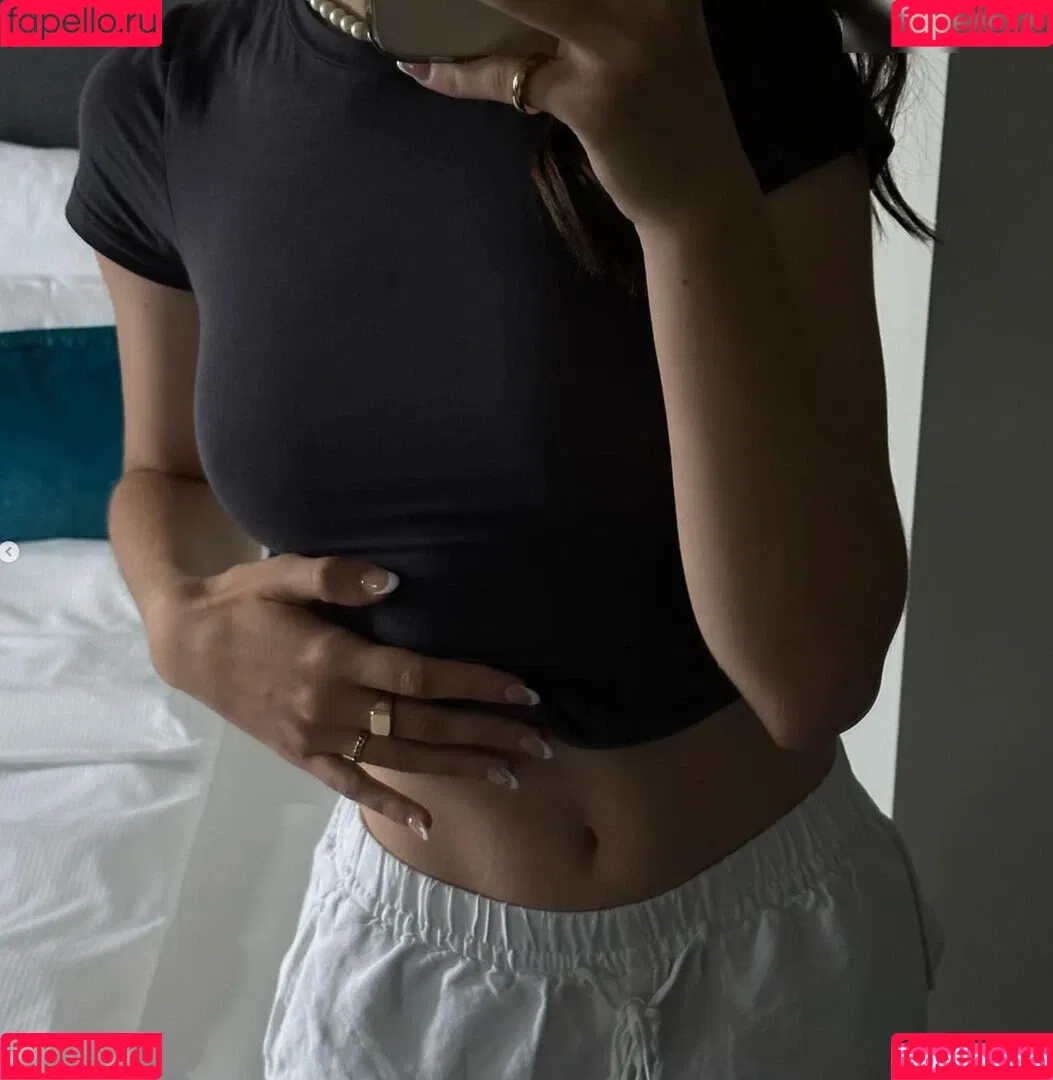Laura Marie Soons Onlyfans Photo Gallery 