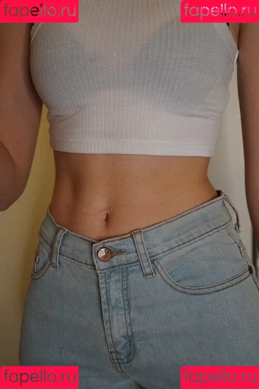 Laura Marie Soons Onlyfans Photo Gallery 