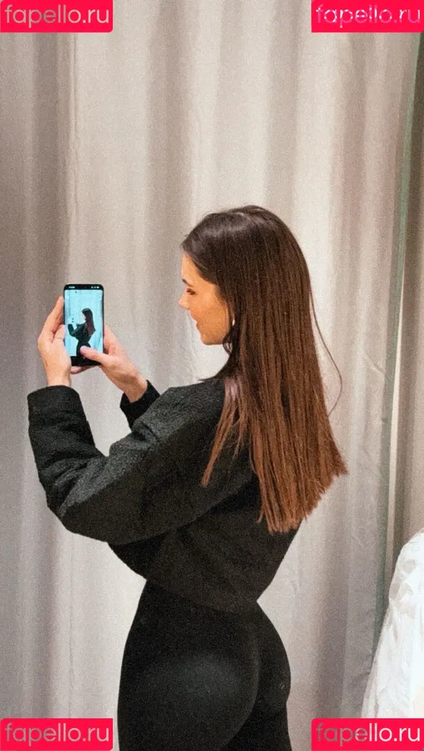 Laura Marie Soons Onlyfans Photo Gallery 