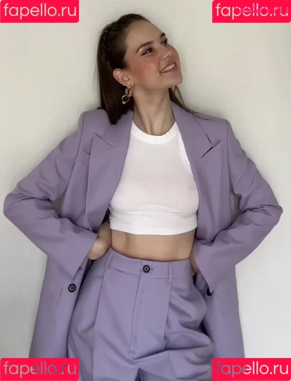 Laura Marie Soons Onlyfans Photo Gallery 