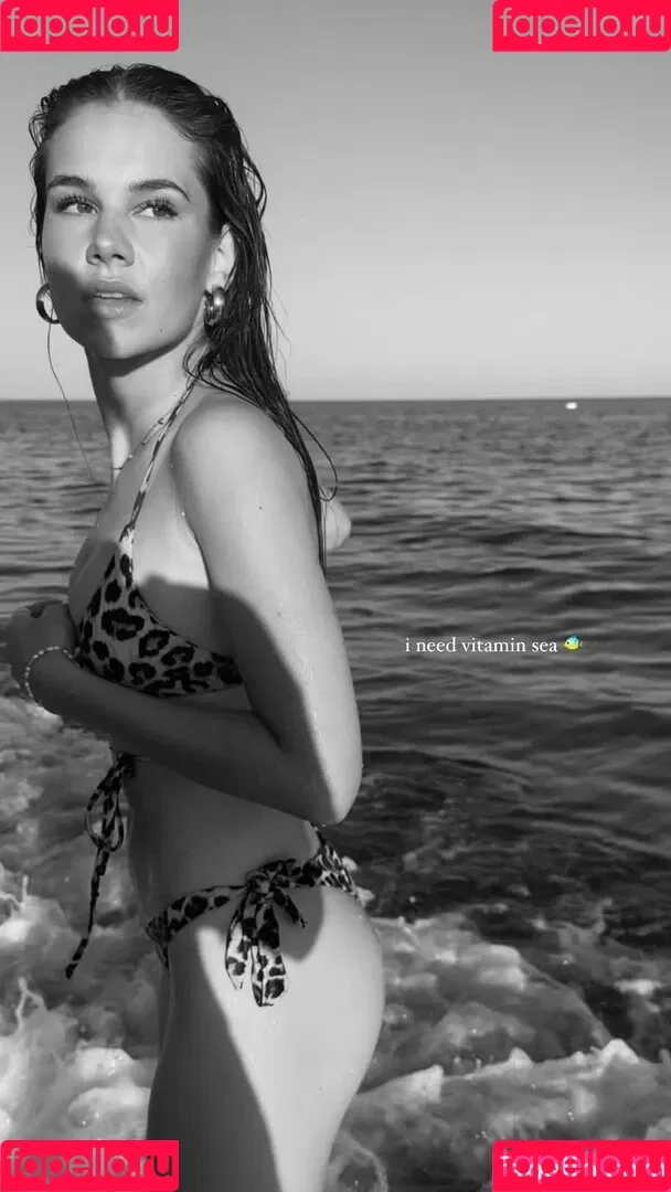 Laura Marie Soons Onlyfans Photo Gallery 