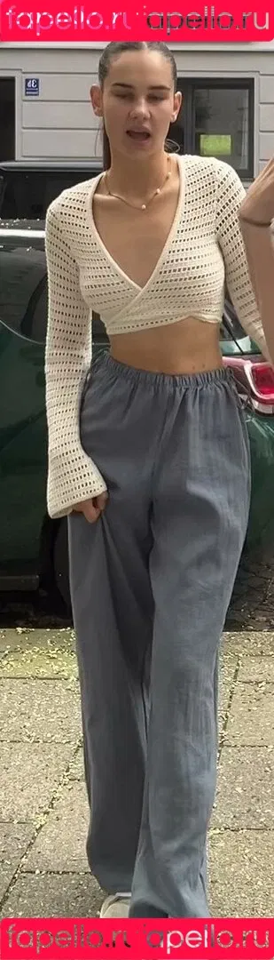 Laura Marie Soons Onlyfans Photo Gallery 
