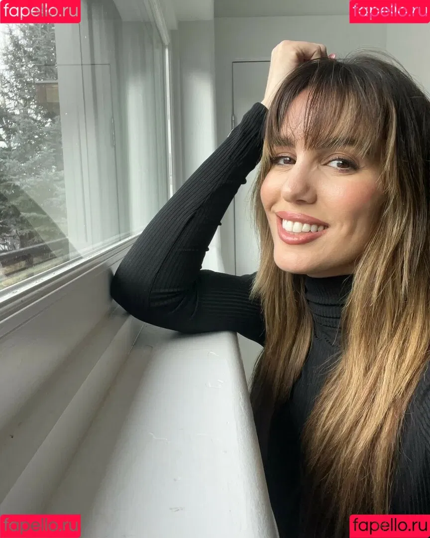 Christy Carlson Romano Onlyfans Photo Gallery 