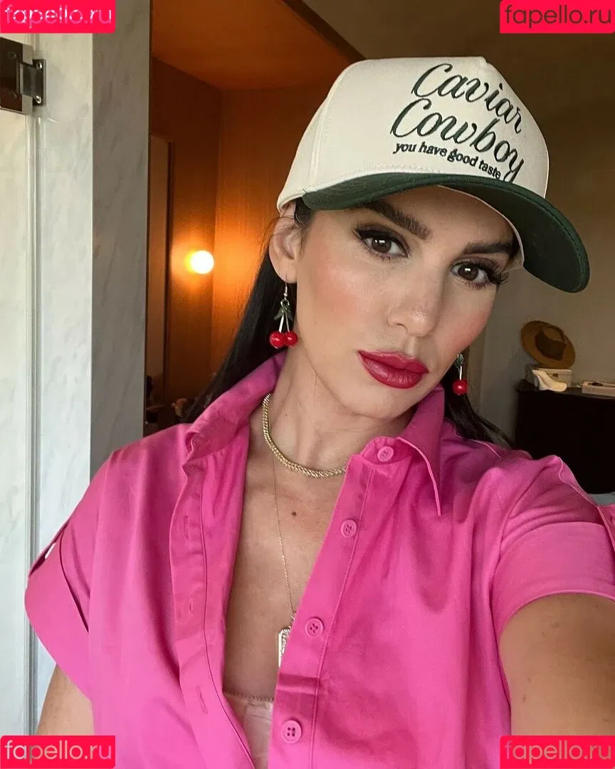Christy Carlson Romano Onlyfans Photo Gallery 