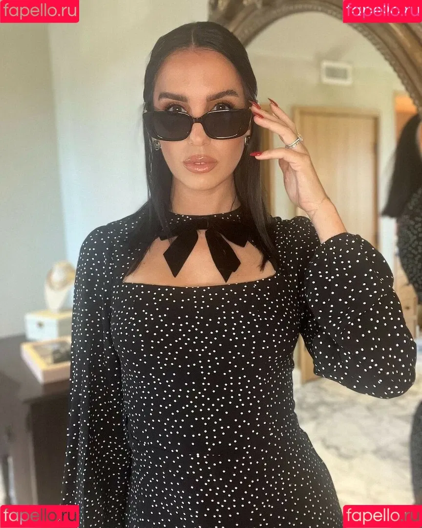 Christy Carlson Romano Onlyfans Photo Gallery 