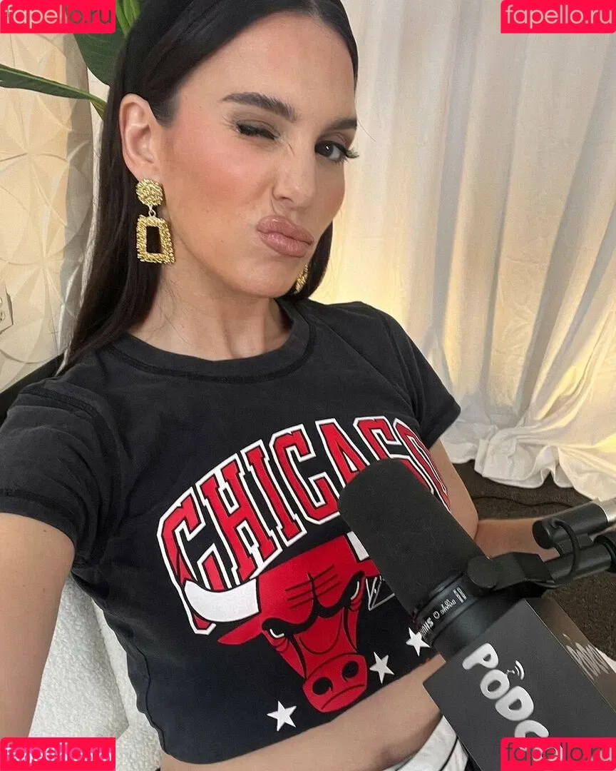 Christy Carlson Romano Onlyfans Photo Gallery 