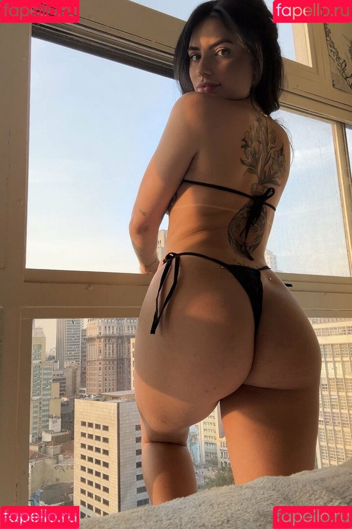 Isa Rockenbach Onlyfans Photo Gallery 