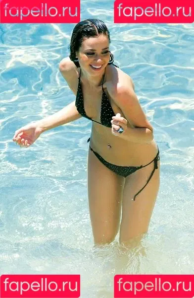 Dafne Fernández Onlyfans Photo Gallery 