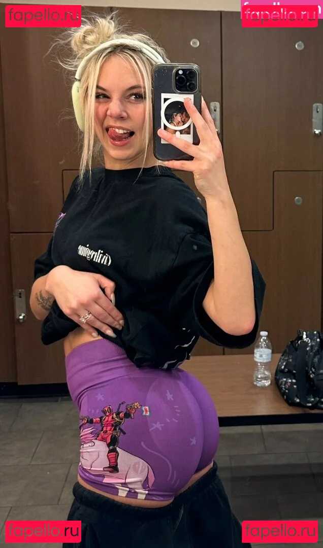 Kelsey Kane Onlyfans Photo Gallery 