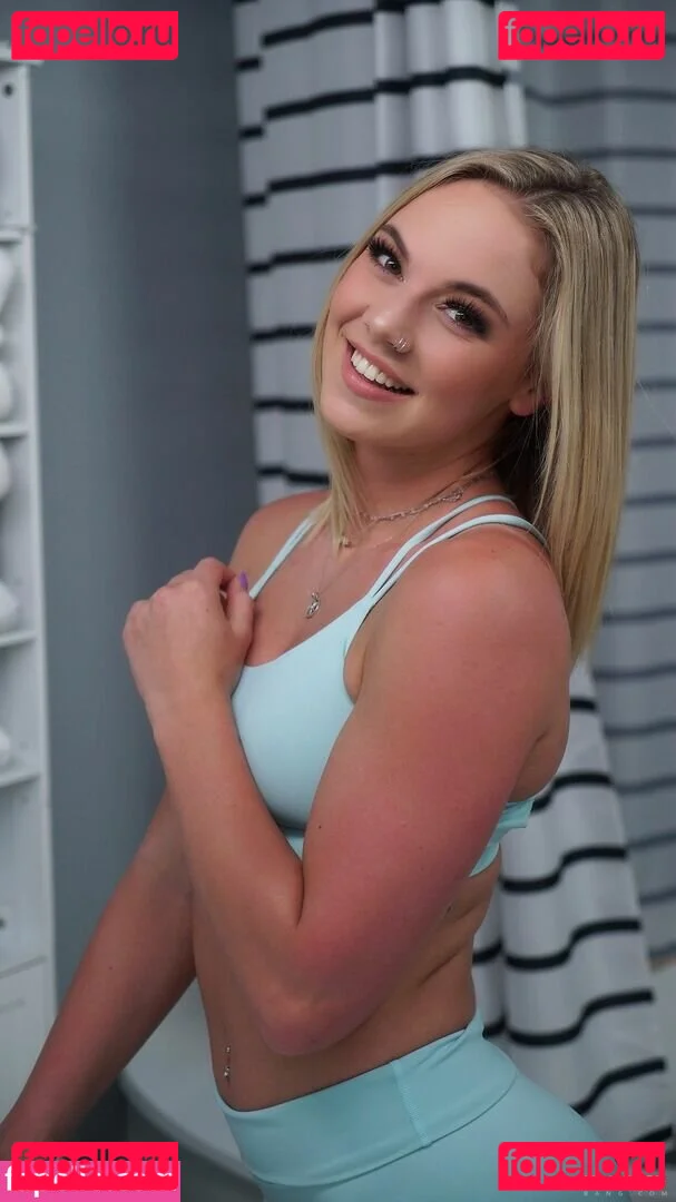 Kelsey Kane Onlyfans Photo Gallery 