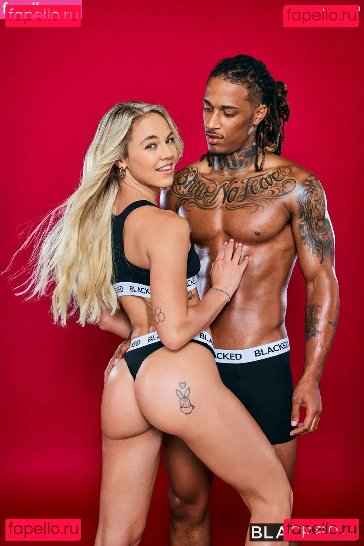 Kelsey Kane Onlyfans Photo Gallery 