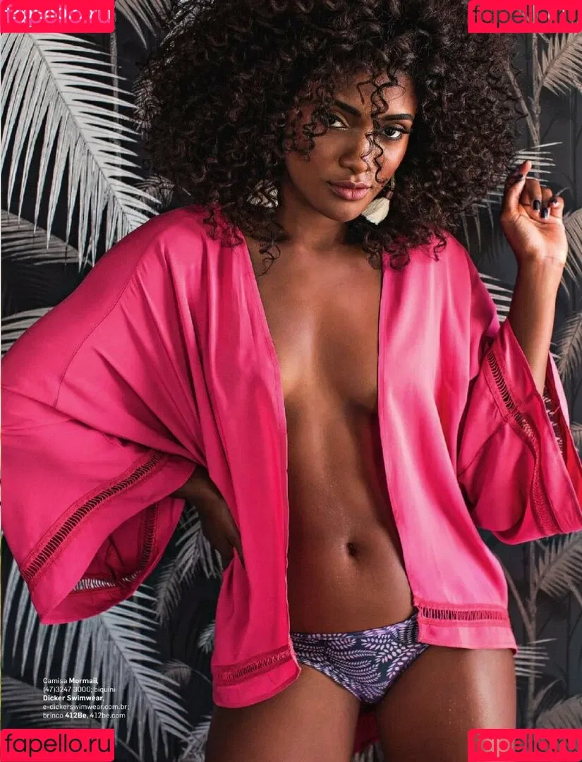 Erika Januza Onlyfans Photo Gallery 