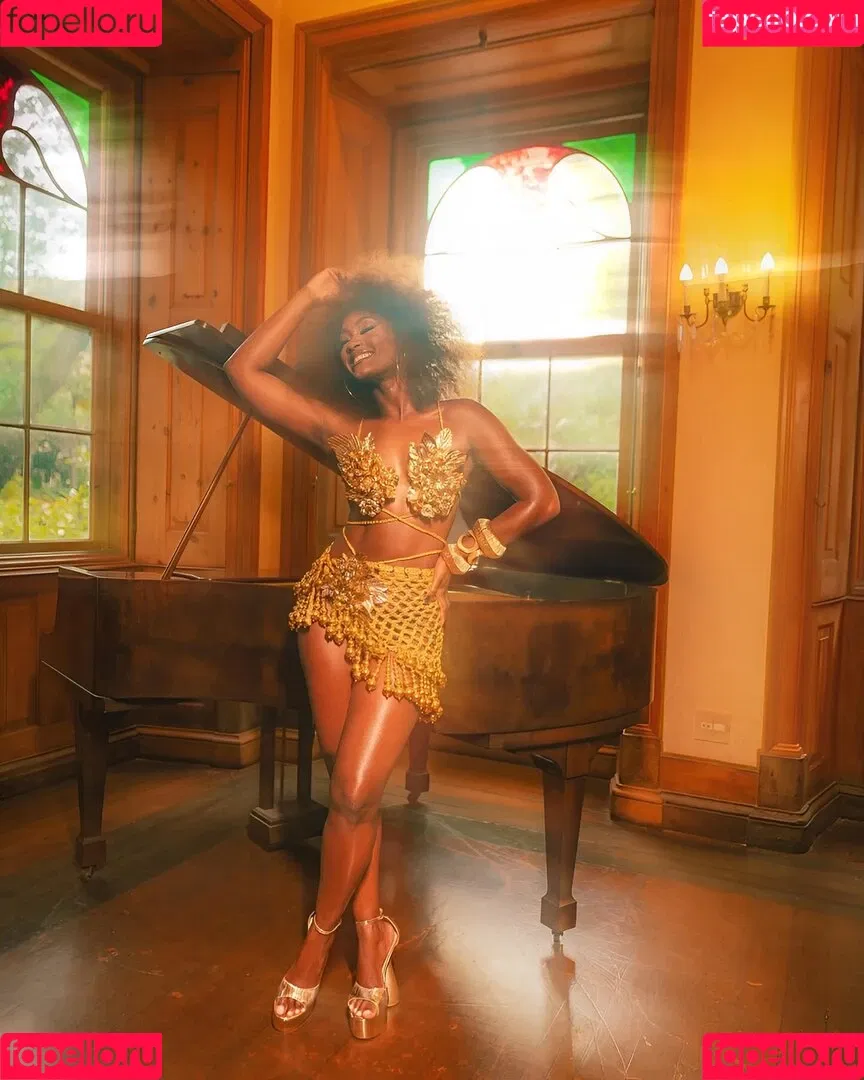 Erika Januza Onlyfans Photo Gallery 
