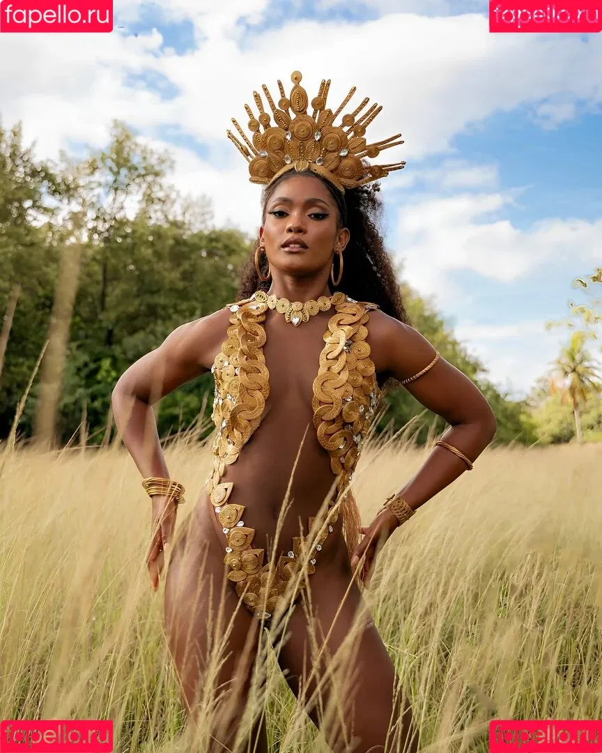 Erika Januza Onlyfans Photo Gallery 