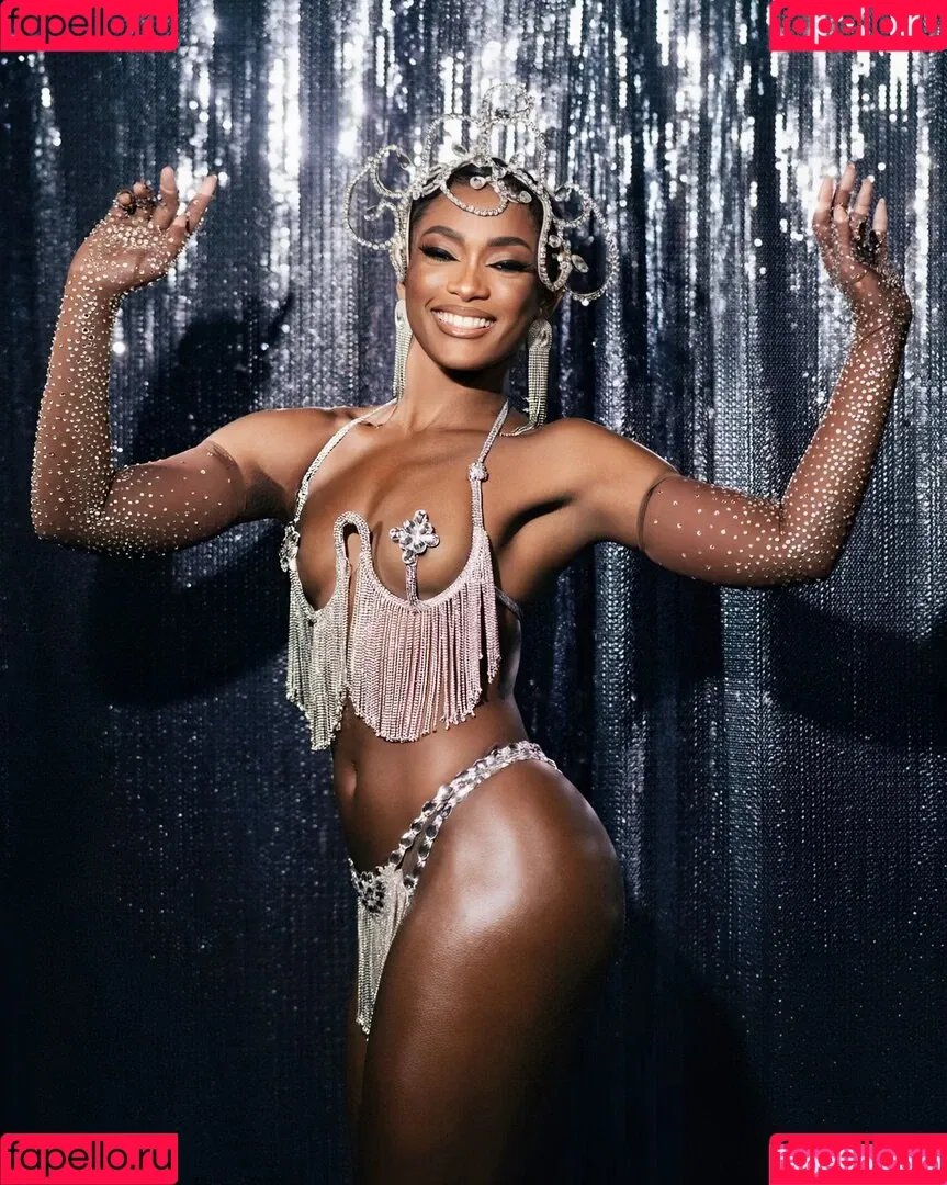 Erika Januza Onlyfans Photo Gallery 