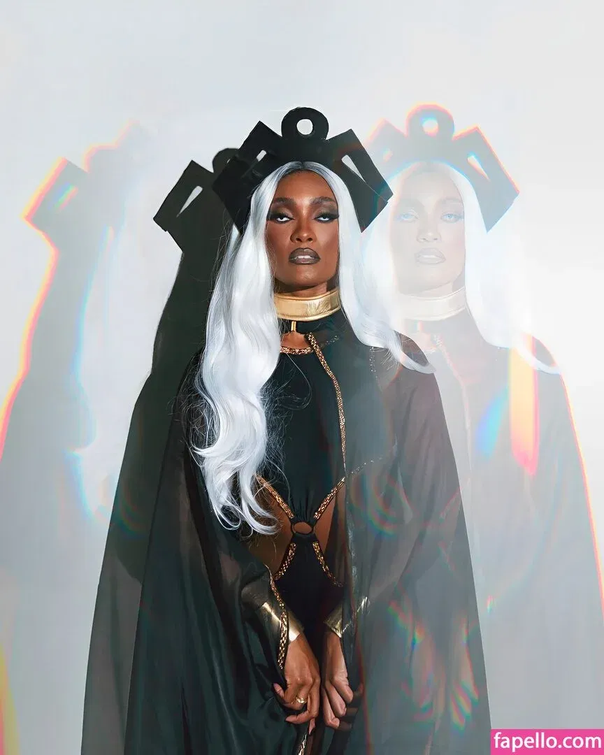 Erika Januza Onlyfans Photo Gallery 