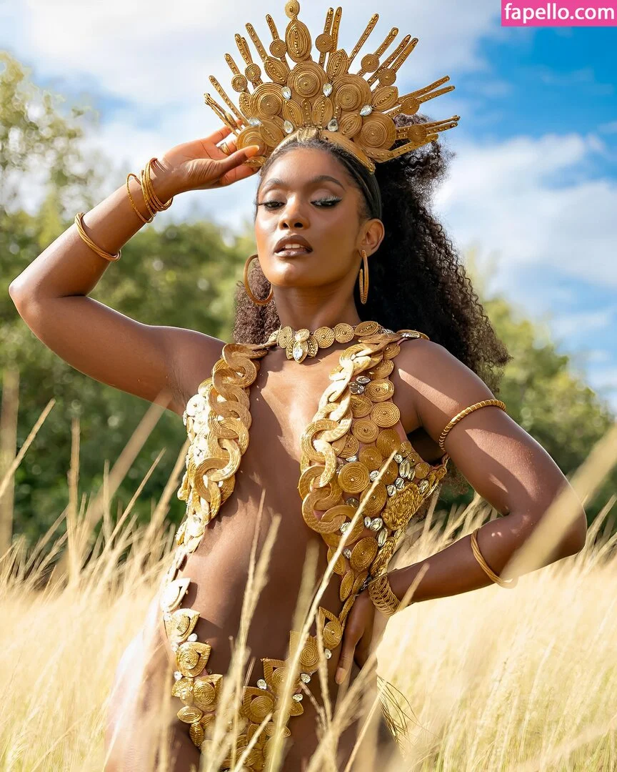 Erika Januza Onlyfans Photo Gallery 