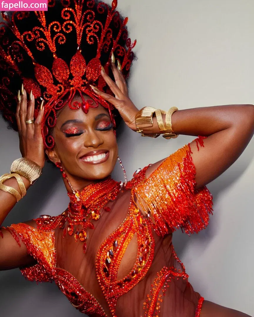 Erika Januza Onlyfans Photo Gallery 