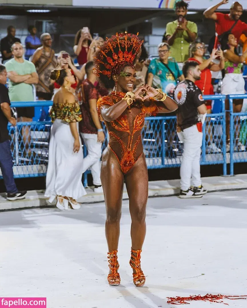 Erika Januza Onlyfans Photo Gallery 