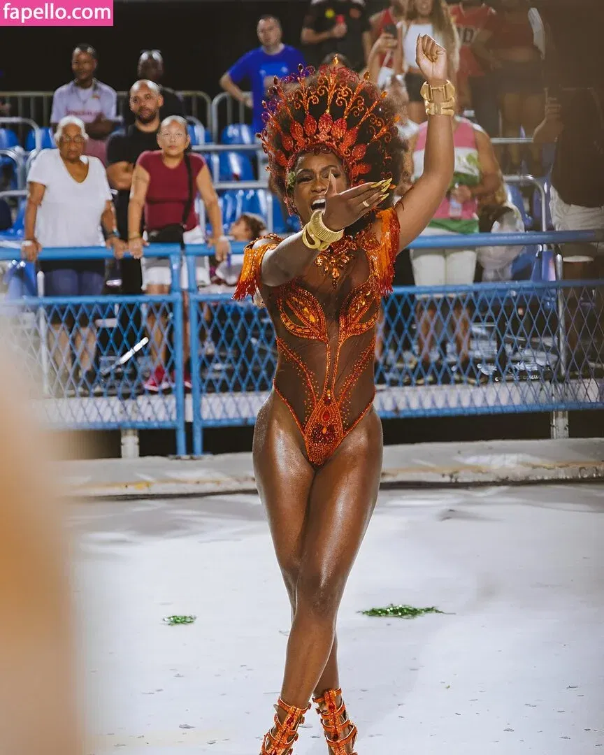 Erika Januza Onlyfans Photo Gallery 