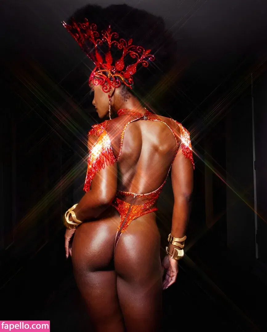 Erika Januza Onlyfans Photo Gallery 