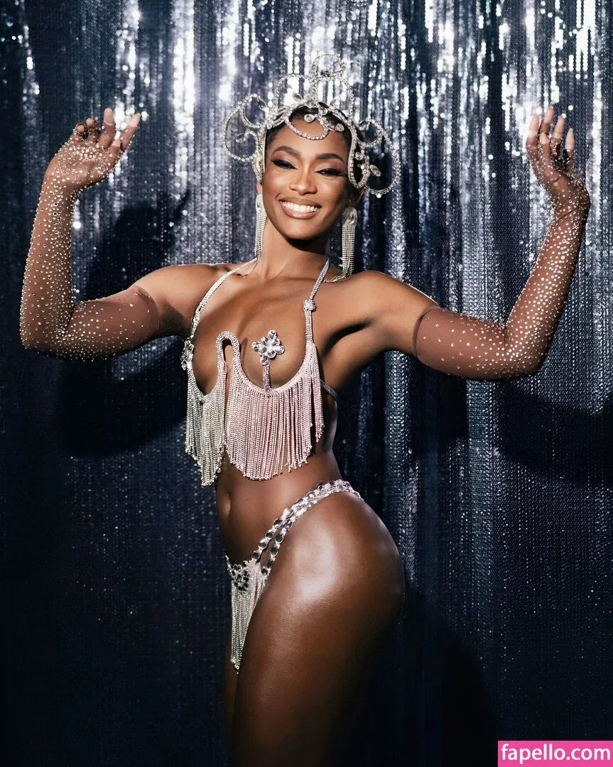 Erika Januza Onlyfans Photo Gallery 