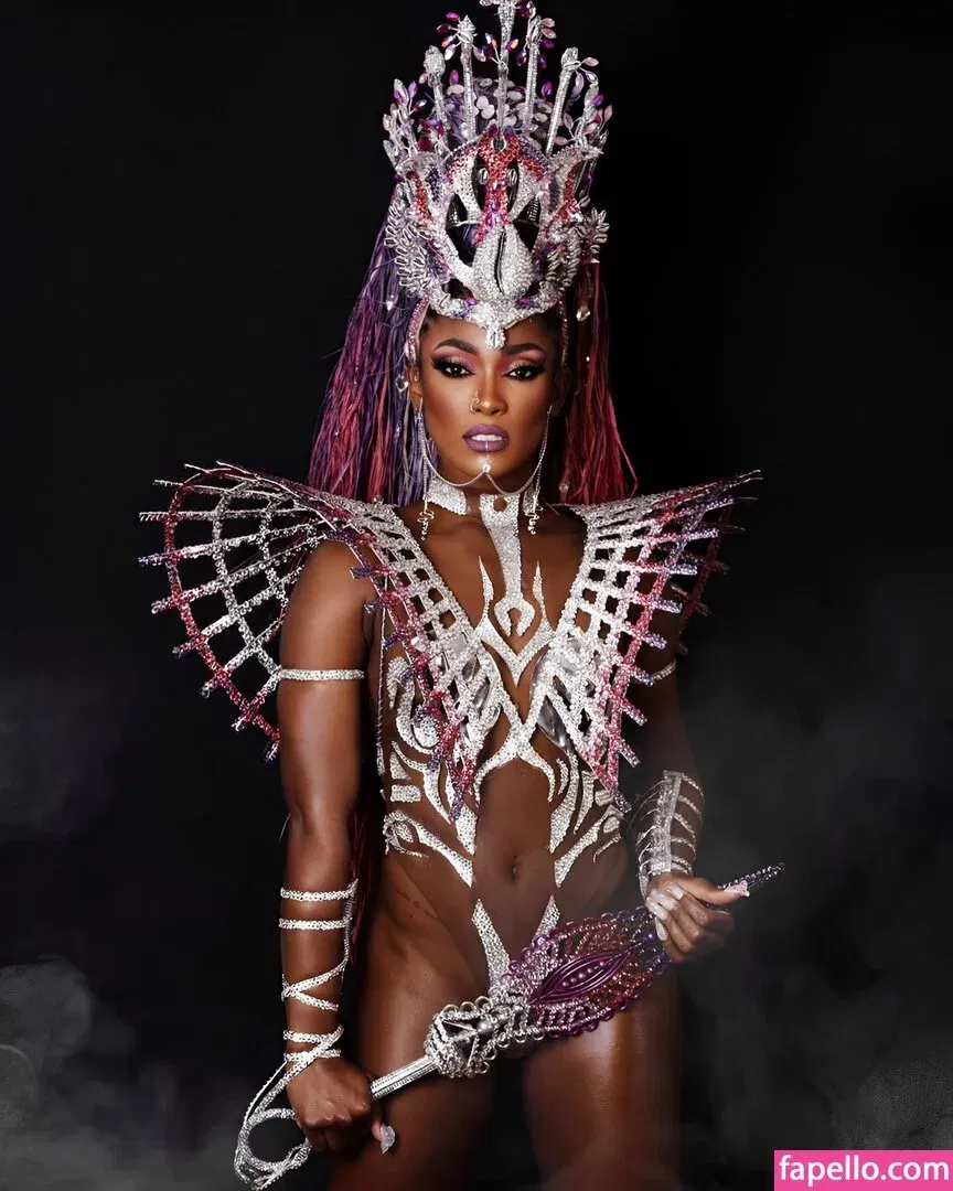 Erika Januza Onlyfans Photo Gallery 