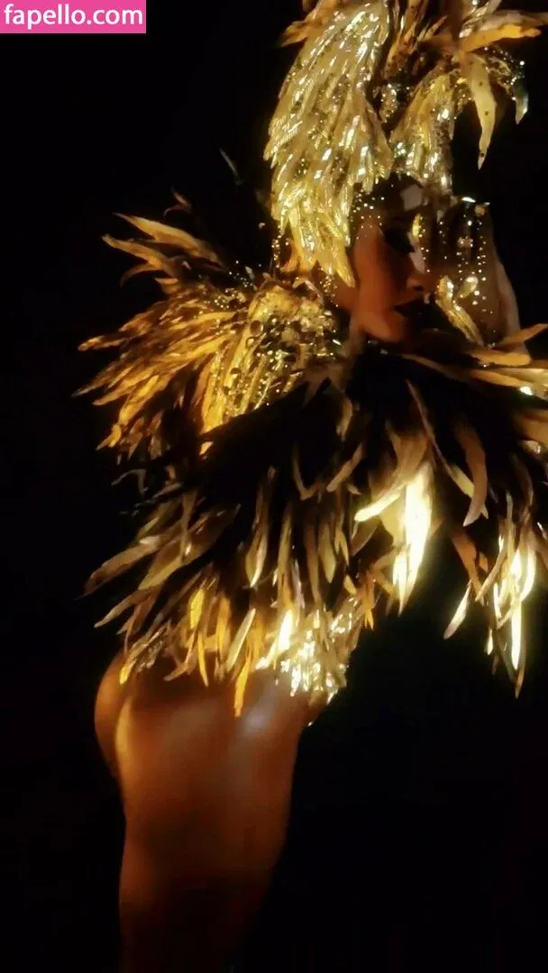 Erika Januza Onlyfans Photo Gallery 