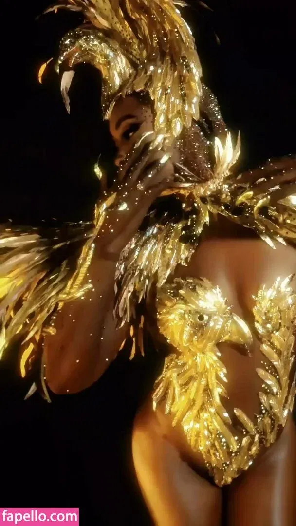 Erika Januza Onlyfans Photo Gallery 