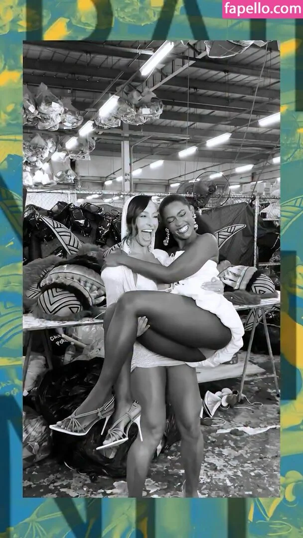 Erika Januza Onlyfans Photo Gallery 