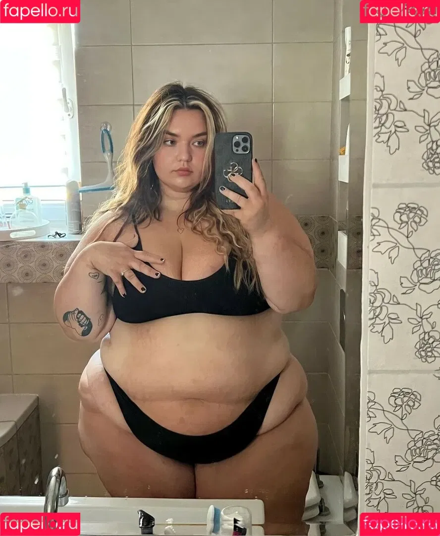Wero7.7.7 Onlyfans Photo Gallery 
