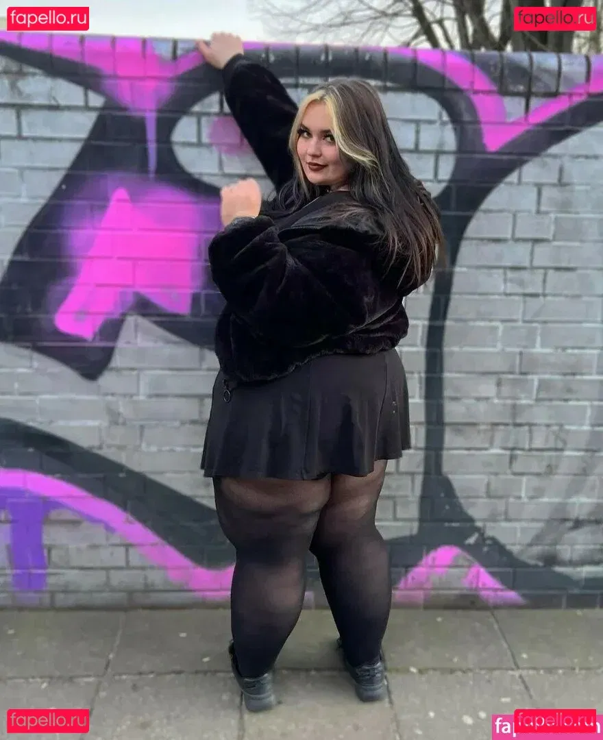 Wero7.7.7 Onlyfans Photo Gallery 