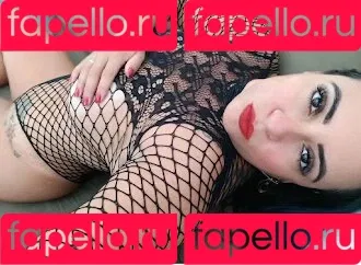 Karllen Kell Onlyfans Photo Gallery 