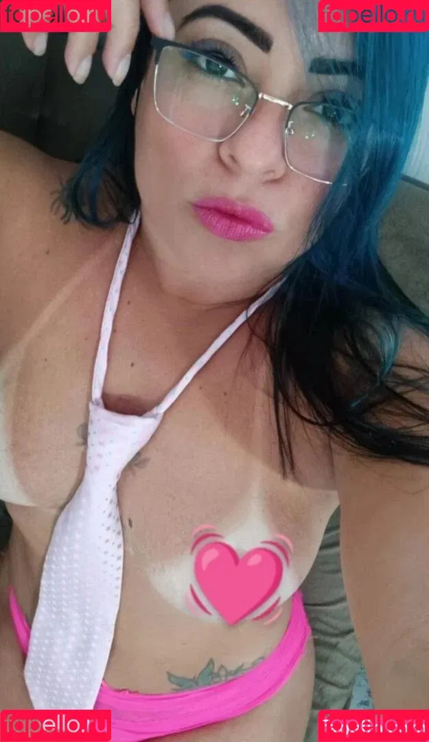 Karllen Kell Onlyfans Photo Gallery 