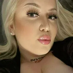 perfectcurve Onlyfans Photo Gallery 